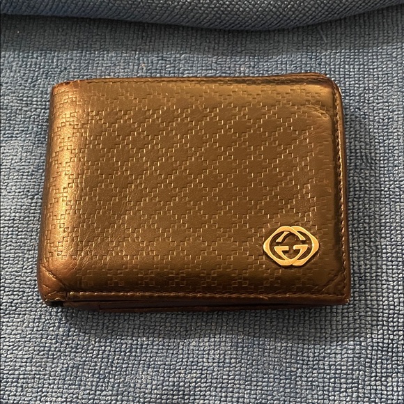 Authentic Vintage GUCCI Dark Brown Embossed Leather Bifold Wallet, #233146 9416 - Picture 1 of 16